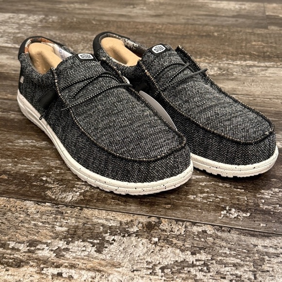 Hey Dude Wally Sox Stitch Wide Lace Up Loafers Shoes Mens 8EE Black White NEW - Picture 10 of 10